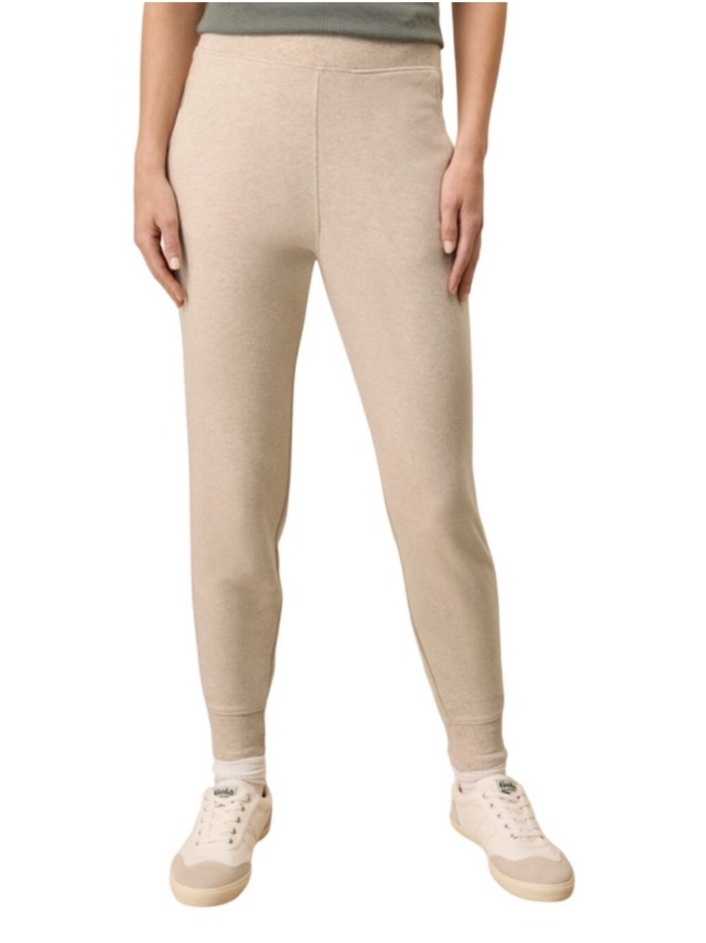 Pact airplane joggers